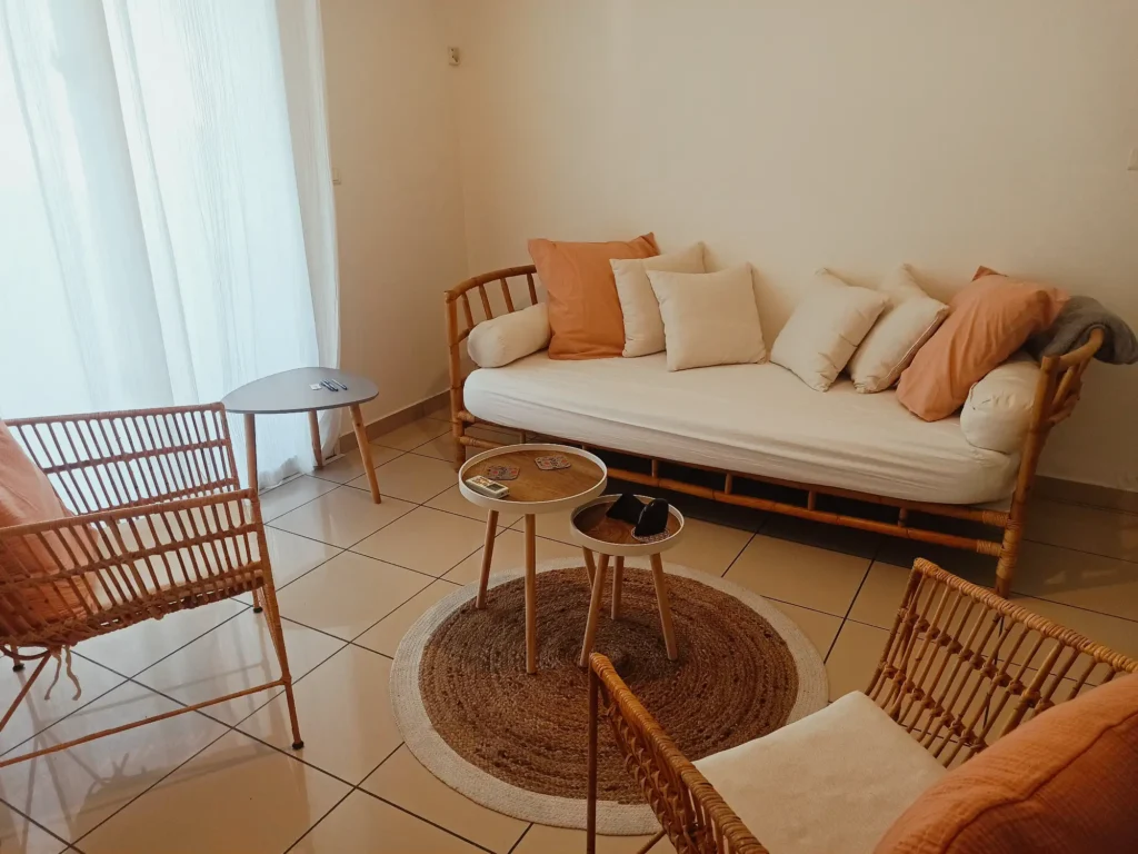 Hypnose & naturopathie Cabinet sur St Denis - Laurence reboule, Réunion. Spécialités : QHHT, SOPK, endometriose, diabète de type 2 Crohn, RCH, burn out – hypnose spirituelle